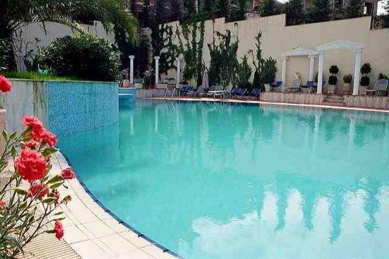 Hotel Butrinti Σαράντα Ανέσεις φωτογραφία